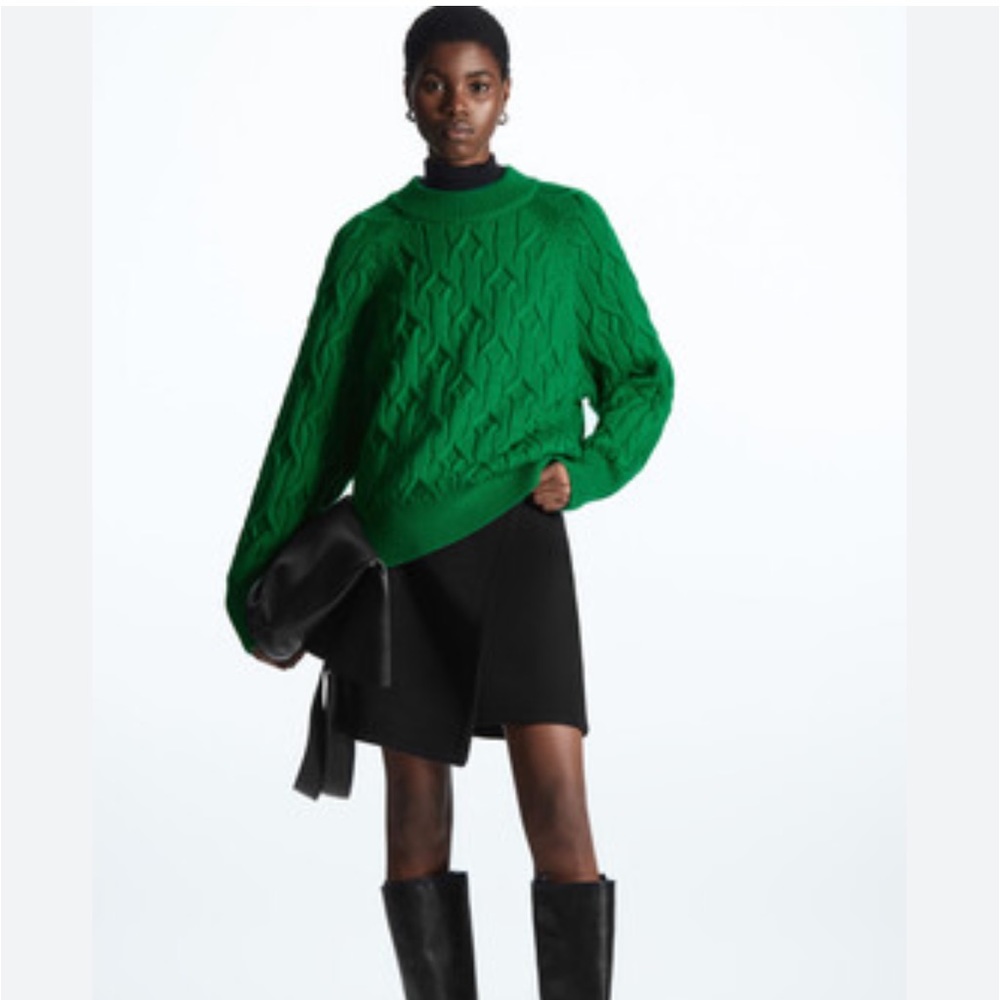 Brand new COS cable knit sweater
